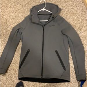 Nike thermal runners jacket